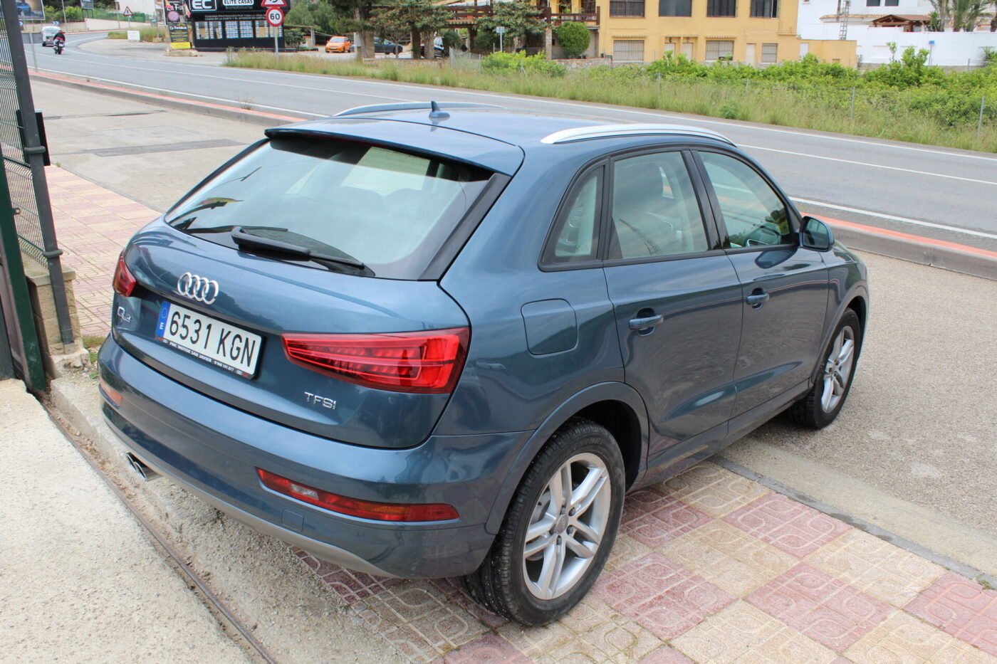 AUDI Q3 1.4 Turbo Gasolina-Petrol 
