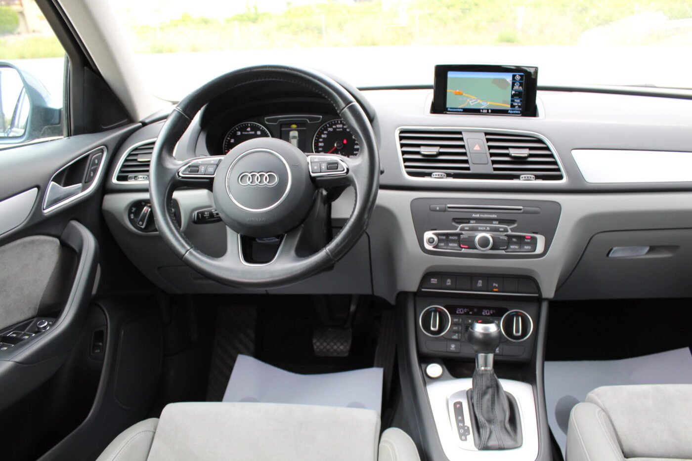 AUDI Q3 1.4 Turbo Gasolina-Petrol 