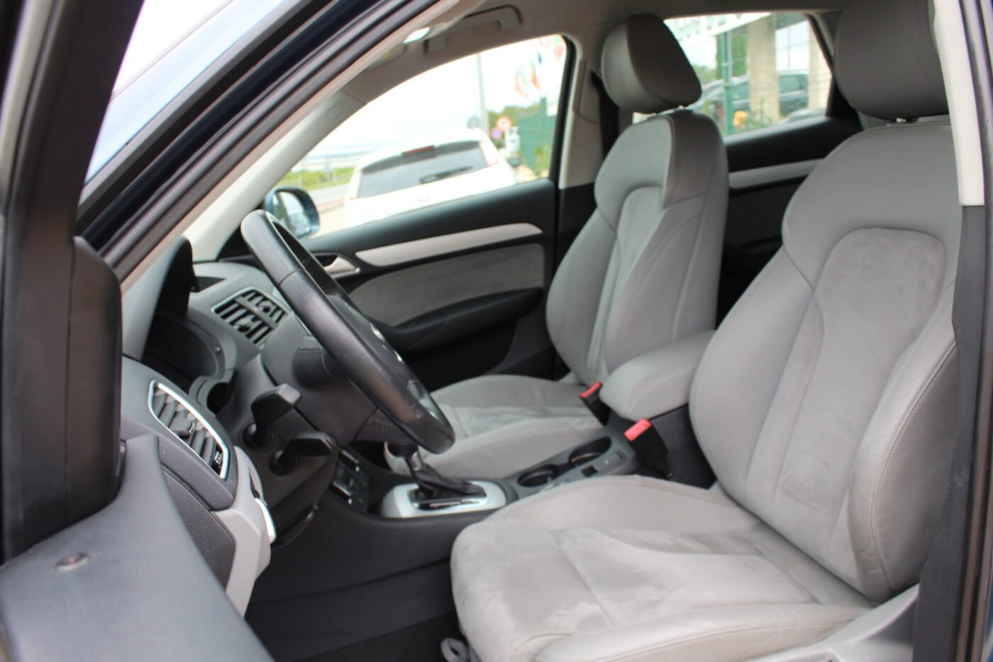 AUDI Q3 1.4 Turbo Gasolina-Petrol 
