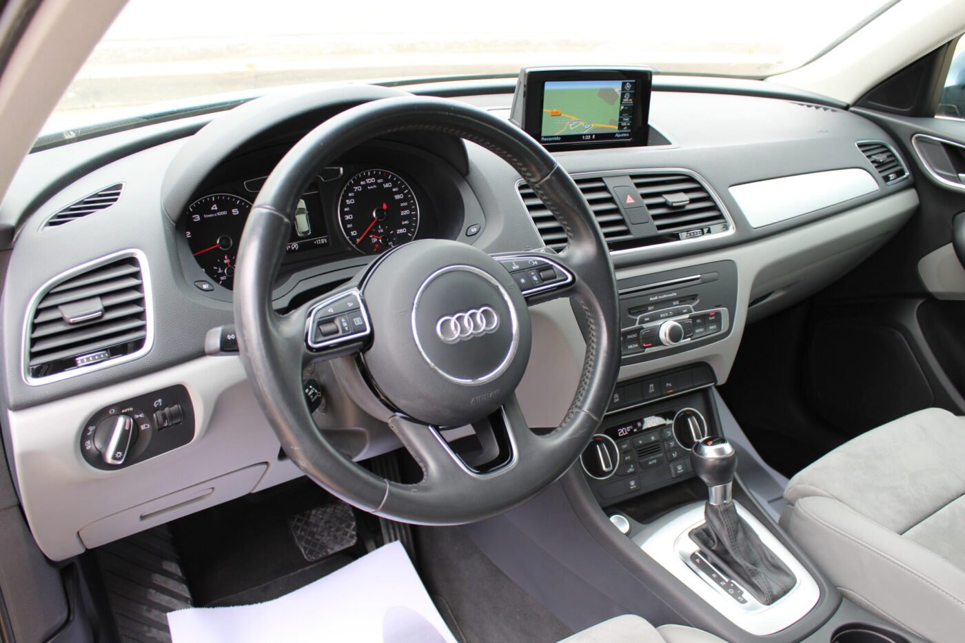 AUDI Q3 1.4 Turbo Gasolina-Petrol 