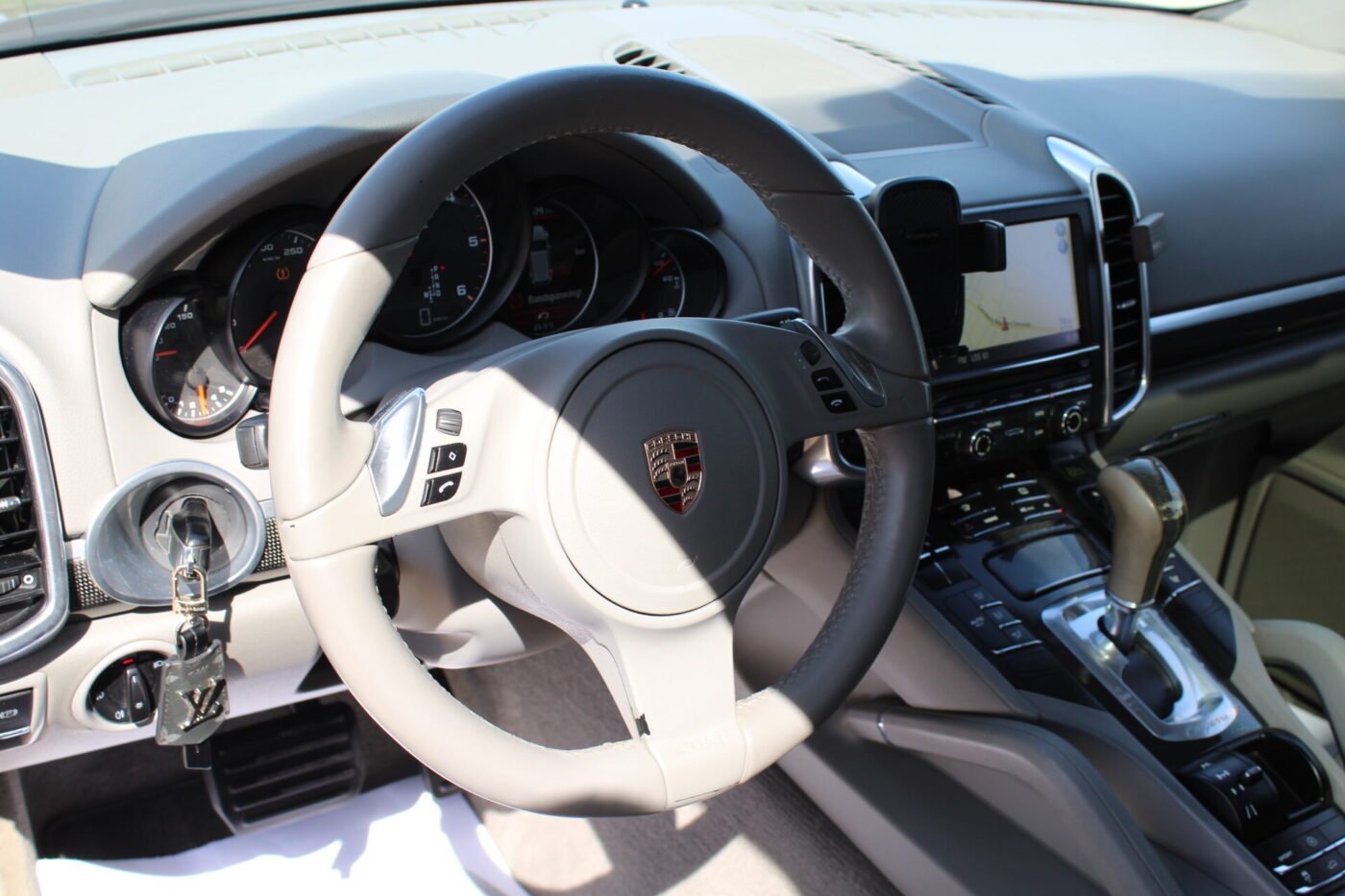 PORSCHE Cayenne 3.0 
