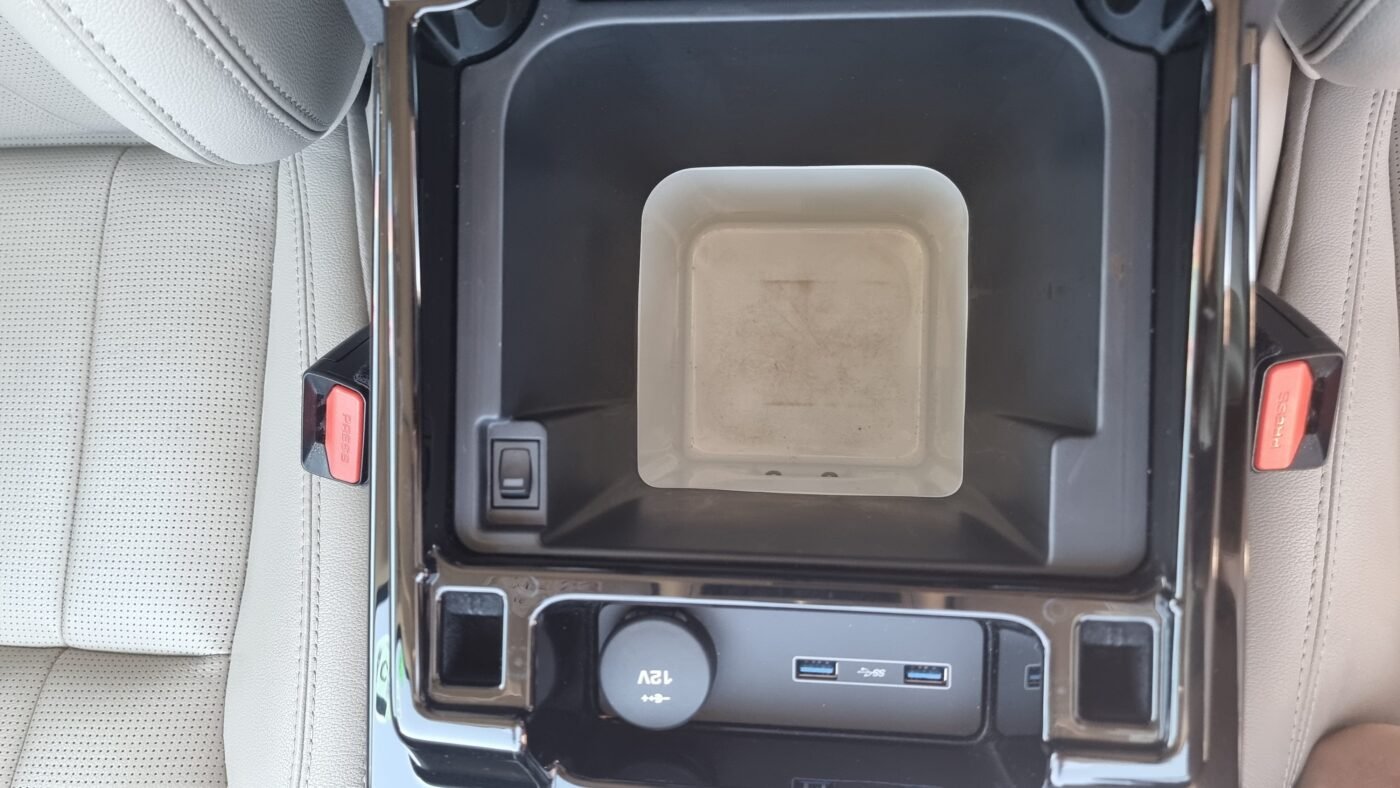 LAND-ROVER Discovery 2.0 Disel luxury 7 Plazas