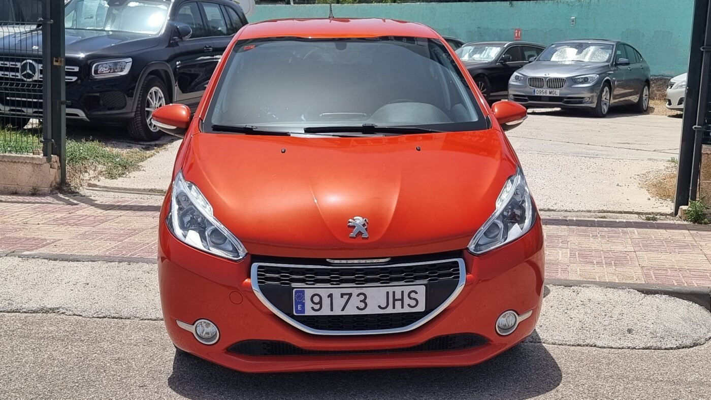 PEUGEOT 208 1.6 Diésel 
