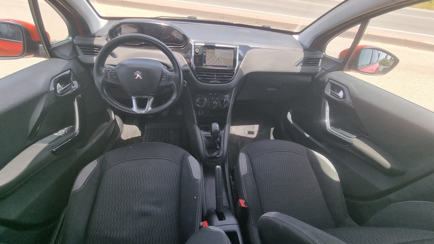 PEUGEOT 208 1.6 Diésel 