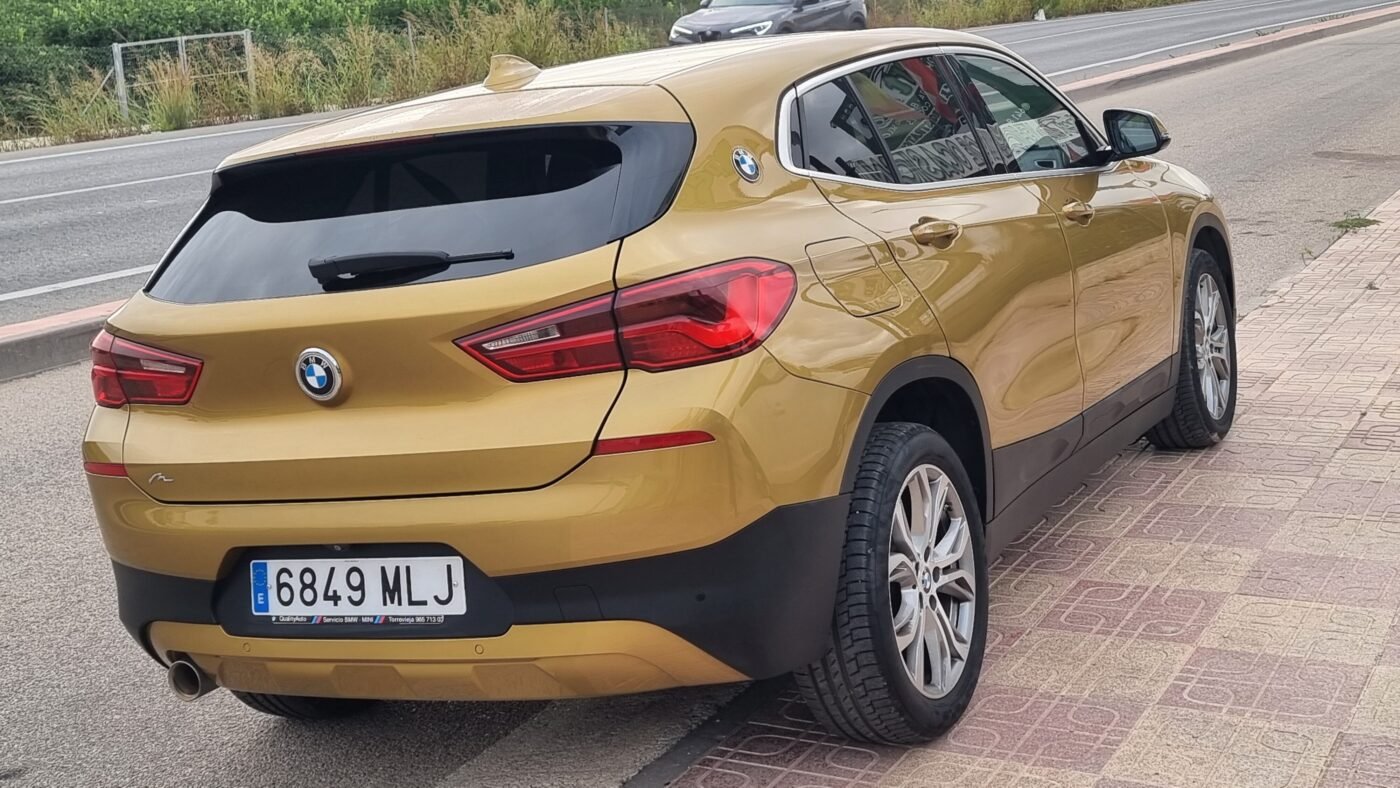 BMW X2 118i M