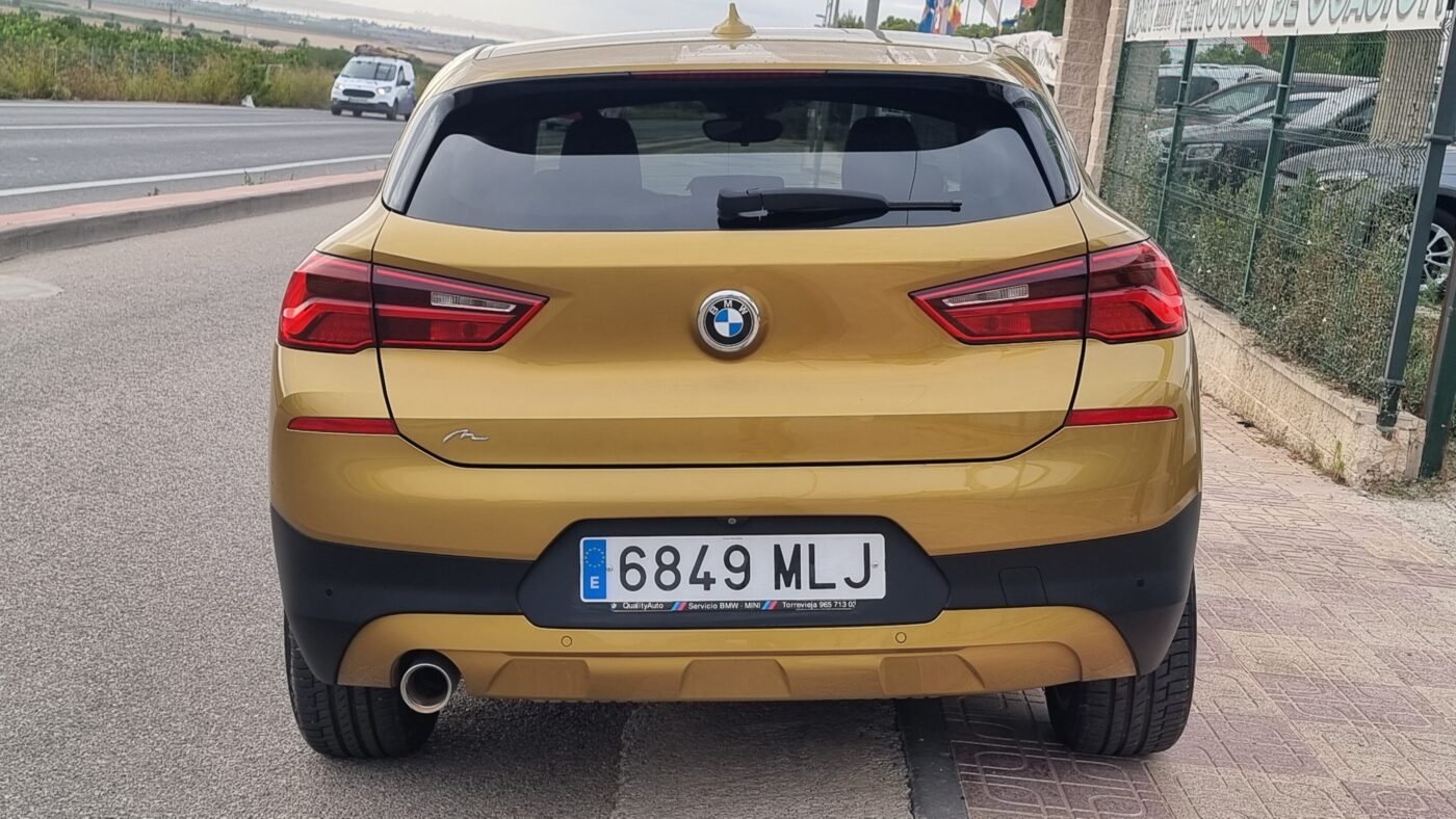 BMW X2 118i M