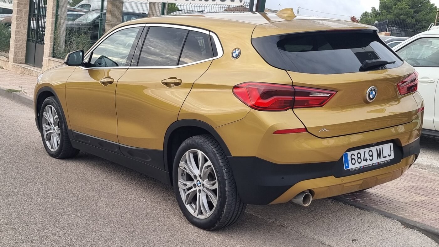 BMW X2 118i M