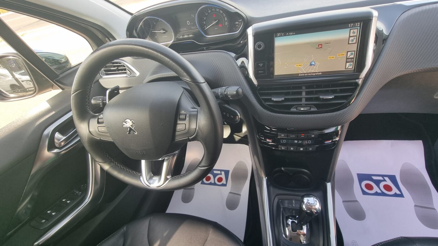 PEUGEOT 2008 1.6 Diésel 