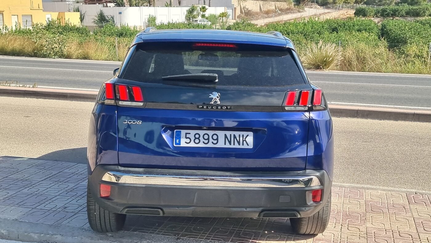PEUGEOT 3008 1.2 Gasolina-Petrol 
