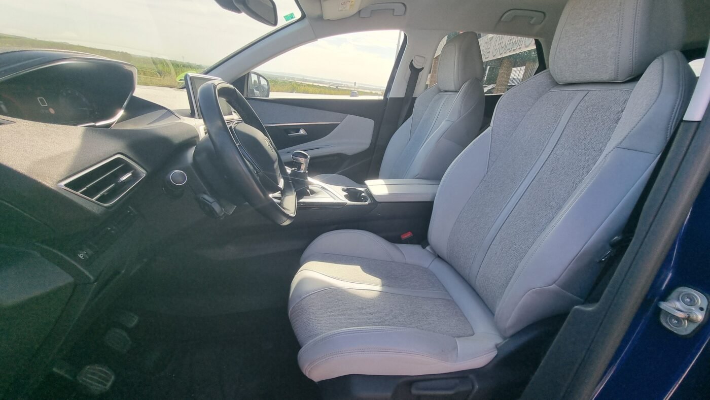 PEUGEOT 3008 1.2 Gasolina-Petrol 