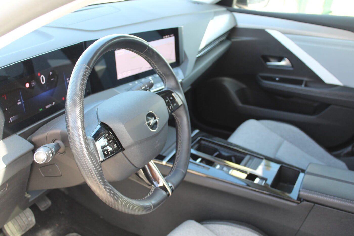 OPEL Astra 1.5 Diesel Automático 