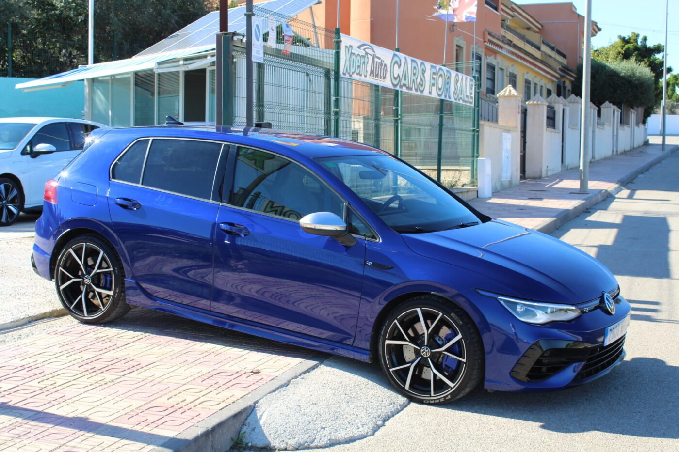 VOLKSWAGEN Golf 2.0 R 